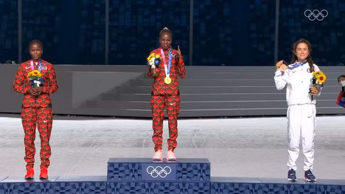 Traditionally, the men's marathon victory ceremony has taken place during the closing ceremony of the Olympic Games. At Tokyo 2020, the women's marathon medal winners get the same honour. (Photo: Tokyo 2020)