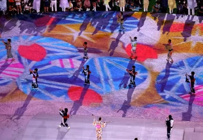 Entertainers perform during the closing ceremony. (Photo: Getty Images)