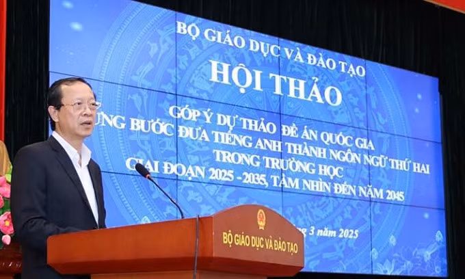 Vietnam aims to make English second language for all students by 2035