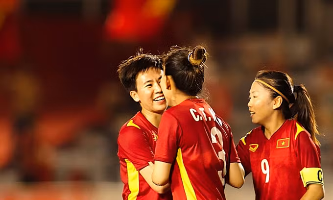 Vietnam top Women's AFF Cup group stage, enter semifinals