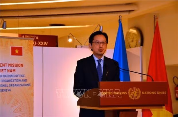 Assistant Minister of Foreign Affairs Do Hung Viet