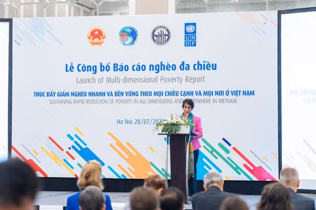 UN Assistant Secretary-General and UNDP Regional Director for Asia and the Pacific Kanni Wignaraja speaks at the meeting in Hà Nội. Photo courtesy of UNDP in Việt Nam