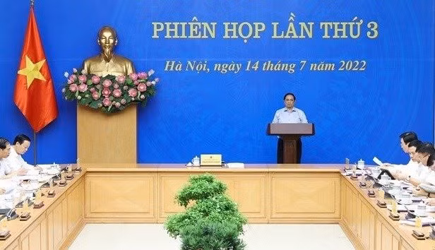 PM Pham Minh Chinh speaks at the third meeting of the national steering committee for implementing the commitments. (Photo: VNA)