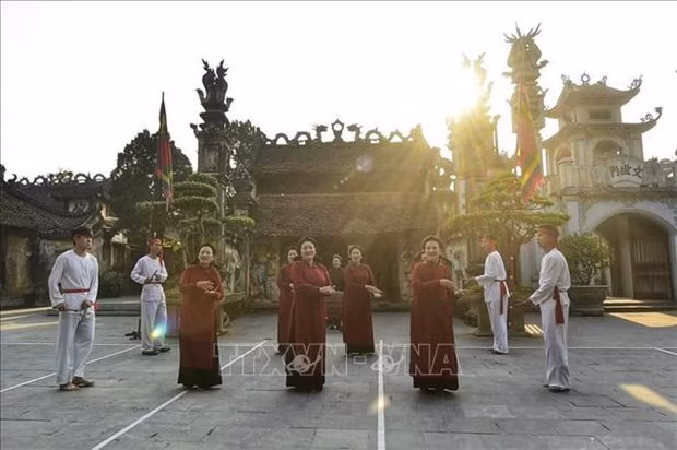 Vietnam developing community-based tourism associated with local culture hinh anh 1