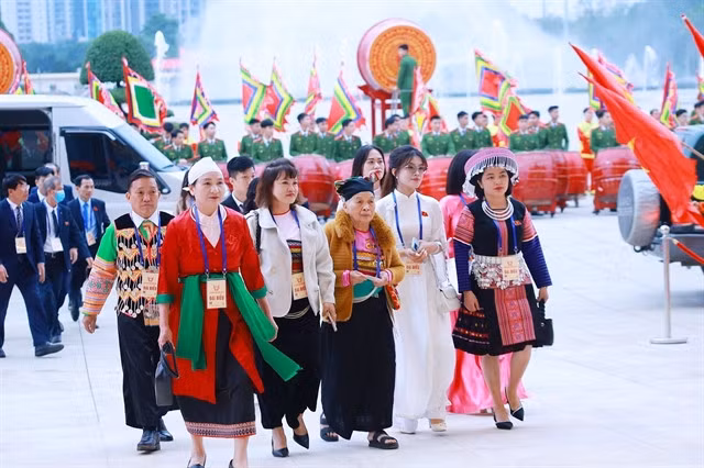 2,223 delegates, including 198 invited guests and 2,025 official delegates, attended the 11th National Patriotic Emulation Congress. — VNA/VNS Photos