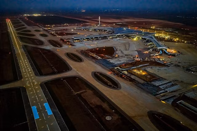 A view of Long Thành International Airport. The aviation industry set the goal for 2026 of 95 million passengers and 1.6 million tonnes of cargo, up 13 per cent and 15 per cent, respectively. — VNA/VNS Photo Sỹ Tuyên