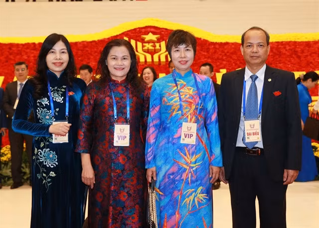 Delegates from Vietnam News Agency.