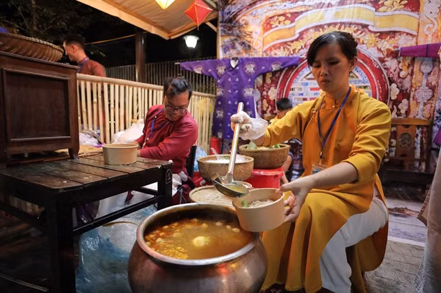 Bún bò Huế (Huế beef noodle soup), is introduced at the "100 Dishes of Huế Street Food 2022” festival.