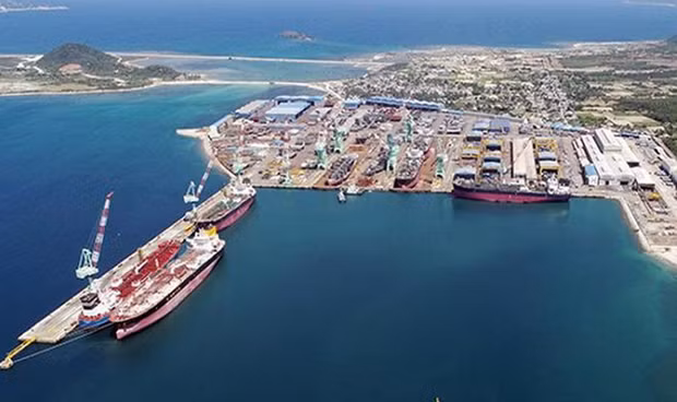 Vietnam to have at least three int’l-standard maritime economic centres: Ministry hinh anh 1