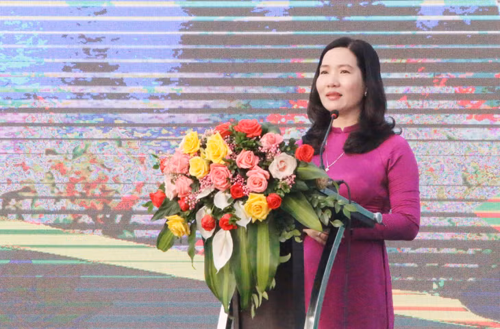 Vice Chairman of the Provincial People's Committee, Nguyen Thi Hanh, highlighted the significant role of the 8th International Yoga Day event 2022 in Quang Ninh.