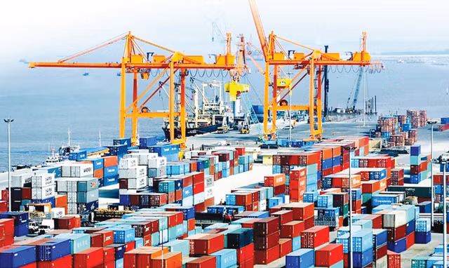 Viet Nam sees opportunities to accelerate in 2024- Ảnh 1.