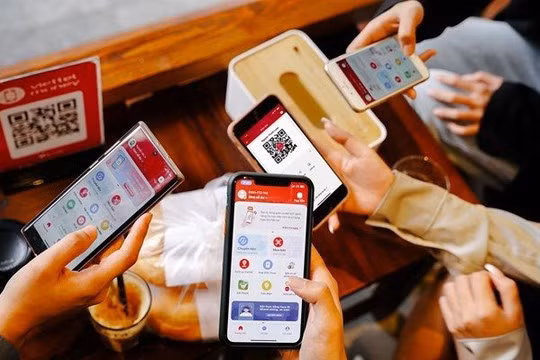 Over 77% of Vietnamese adults have payment accounts hinh anh 1