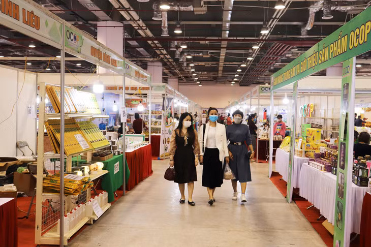 OCOP fairs are held based on the principle of ensuring Covid-19 prevention.