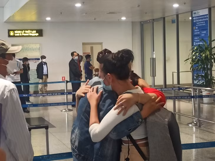 Happiness in returning home