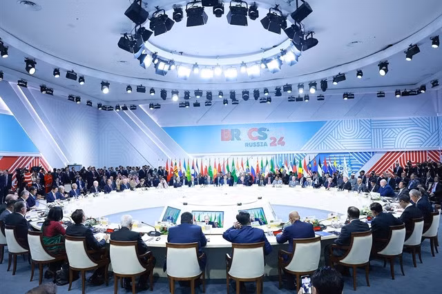 At the plenary session of the expanded BRICS Summit in Kazan.