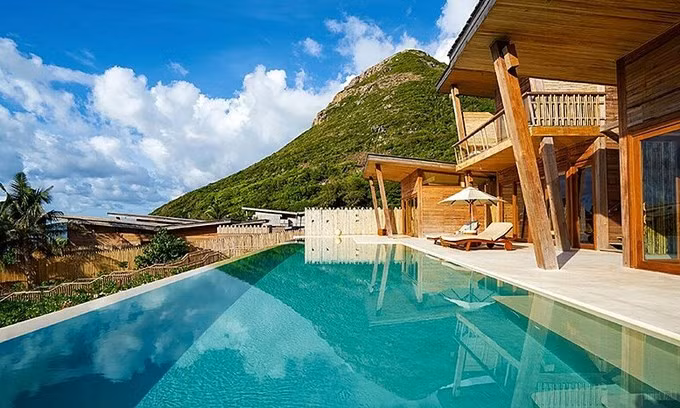 A swimming pool inside Six Senses Con Dao resort in southern Ba Ria-Vung Tau Province. Photo courtesy of Six Senses Con Dao