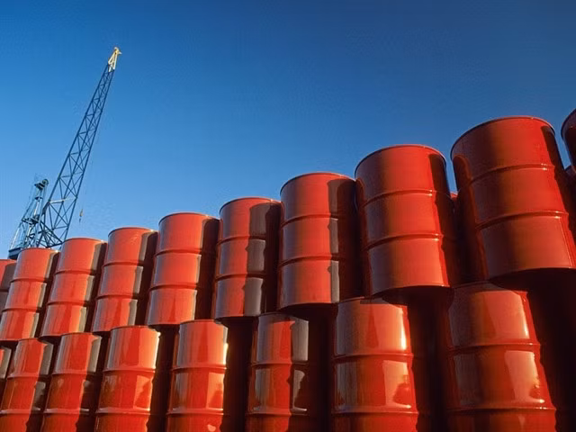 The Government has slashed environmental tax and ramped up imports to ensure ample supply of petrol products in the domestic market. Photo courtesy of the Ministry of Industry and Trade