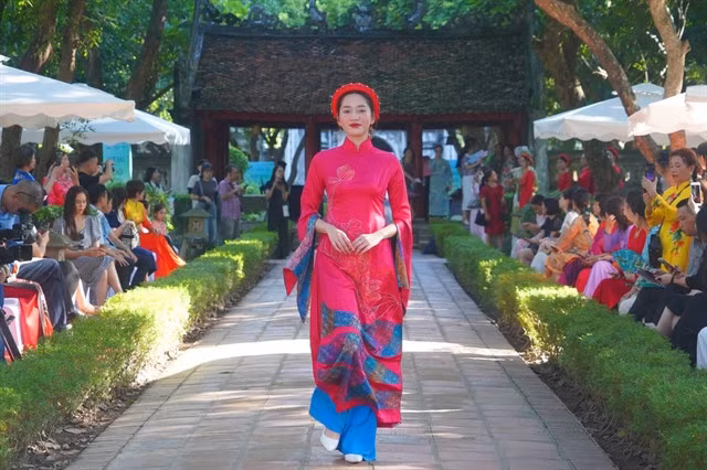 Hà Nội Tourism Áo Dài Festival 2024 aims to celebrate the beauty of áo dài at the 70th anniversary of Hà Nội’s Liberation Day. — Photo courtesy of Hanoi Department of Tourism