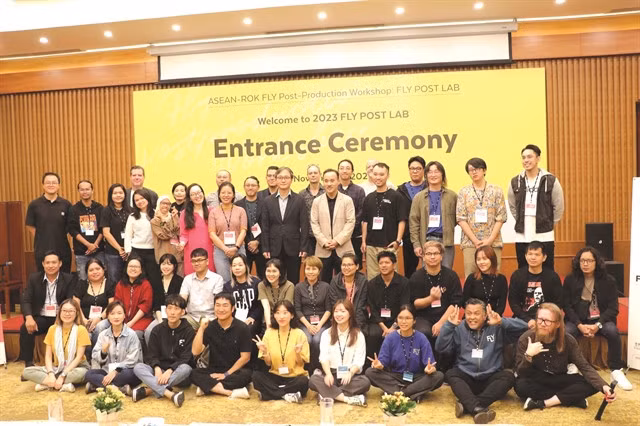 The FLY Post lab, a regional film post-production course, was held for the first time in Đà Lạt City, Lâm Đồng Province in 2023. The course was attended by 30 students from 10 ASEAN countries and South Korea, with instructors who are world-renowned filmmakers. VNA/VNS Photo Chu Quốc Hùng