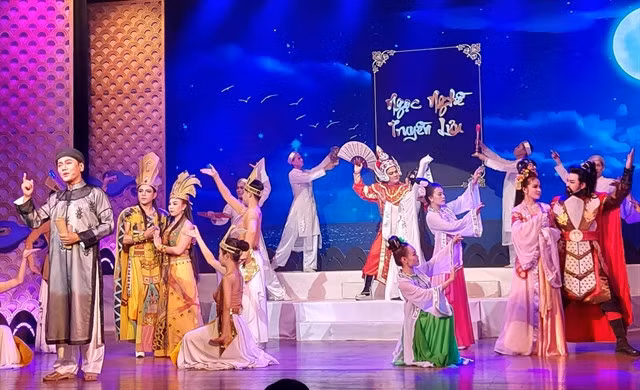 FOLK TALES: Theatres in HCM City offer plays based on Vietnamese folk tales during the Tết (Lunar New Year) break, which begins on January 29. Photo courtesy of HCM City Theatre Association.