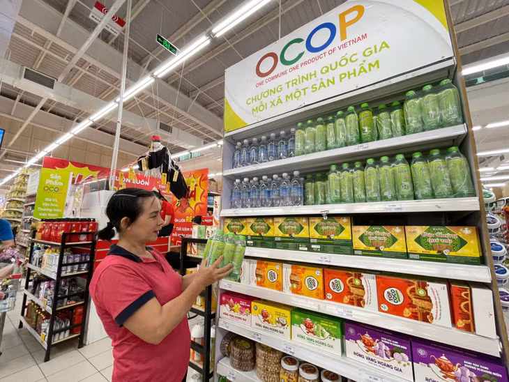 Quang Ninh's OCOP products are chosen by many consumers.