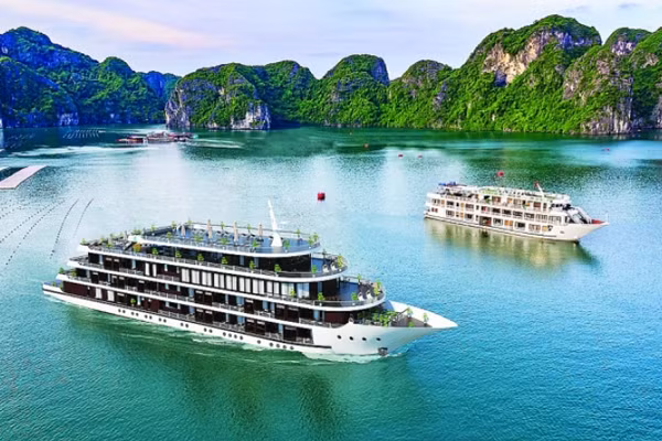 Ha Long Bay