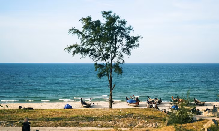 Nature's symphony: Finding bliss at Hue beach