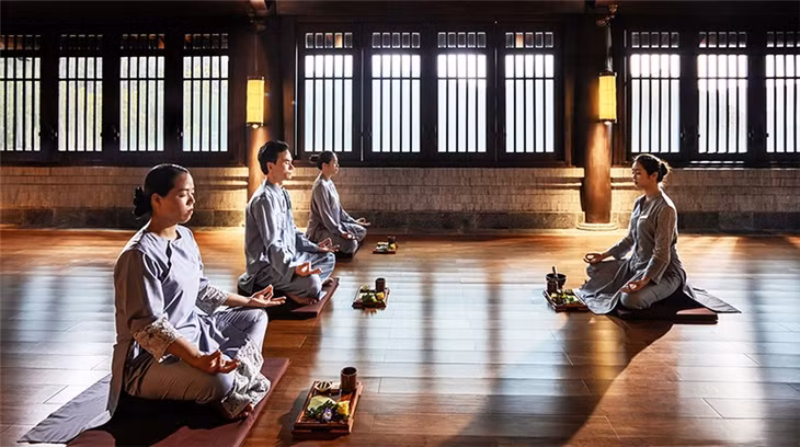 Meditation activities. Photo: Viet Hoa