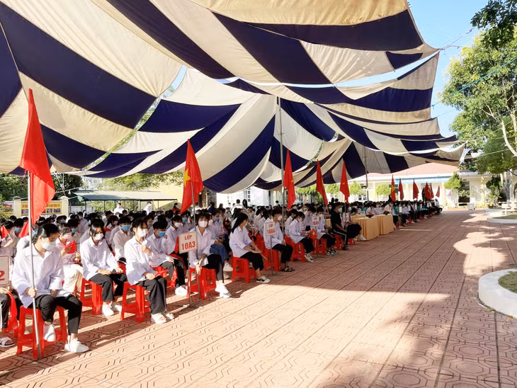 Binh Lieu mountainous district's Binh Lieu High School