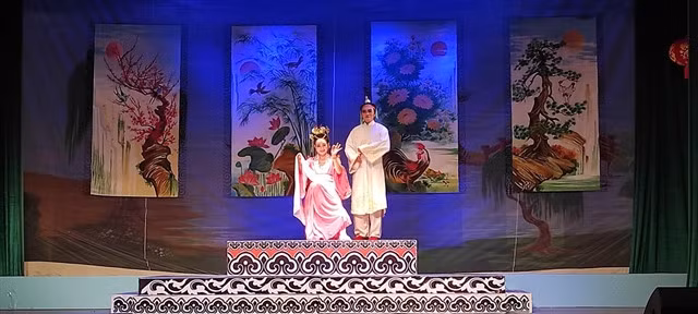 TRADITIONAL ENTERTAINMENT: A series of tuồng or hát bội (classical drama) performances are being staged by the Bình Định Traditional Theatre to celebrate its 70th birthday anniversary this month. — Photo courtesy of the theatre.