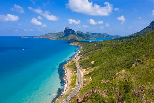 CRYSTAL CLEAR: Côn Đảo archipelago is set to become a world-class site for marine, cultural, historical and spiritual tourism. Photo vietnamtourism.gov.vn