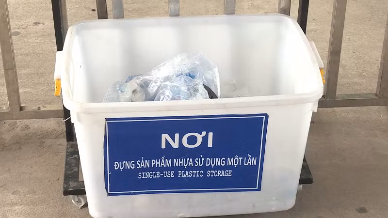 Bins for storing single-use plastic are placed near the ticket boxes 
