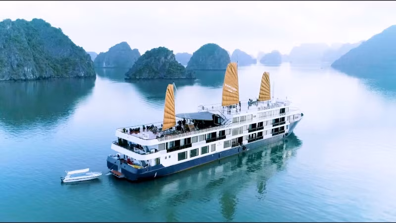 Over-night staying on the bay is a great experience for visitors