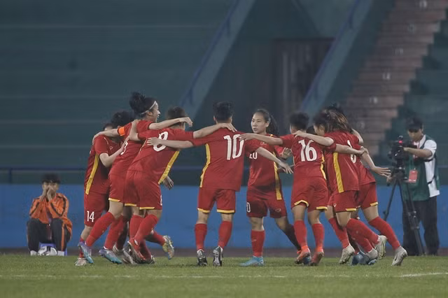 Vietnamese players enjoy their 3-0 win over Indonesia at the AFC U20 Women’s Asian Cup qualification on March 7 in Phú Thọ Province.