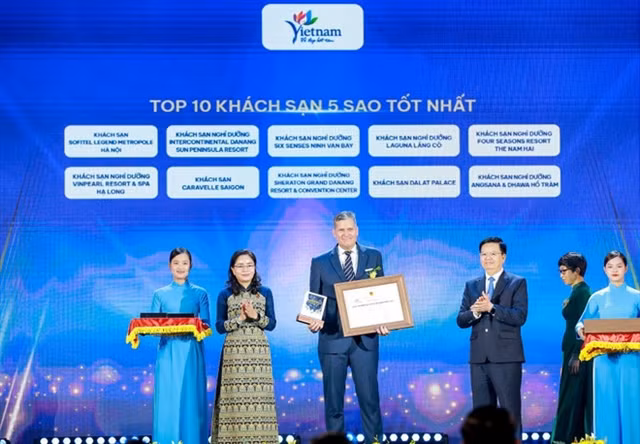 The tourism awards are presented to the top 10 five-star hotels.