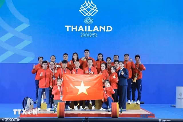 The Vietnamese wrestling team at the 33rd SEA Games. — VNA/VNS Photos