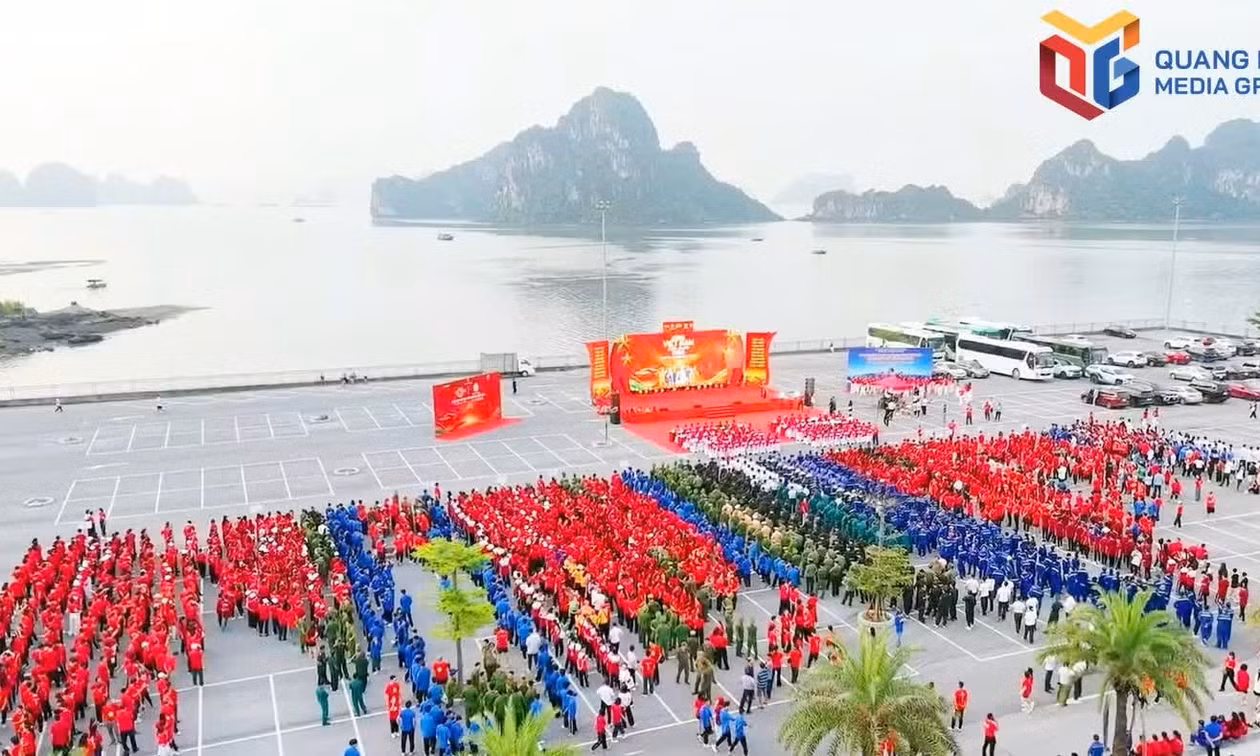 Quang Ninh joins the “Walking together with Vietnam” programme