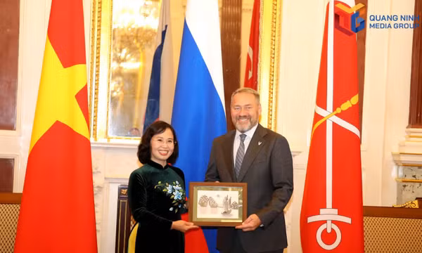 Quang Ninh City expands cooperation with Saint Petersburg