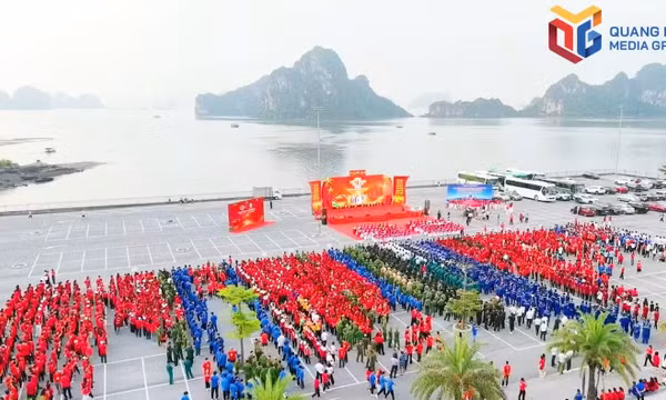 Quang Ninh joins the “Walking together with Vietnam” programme