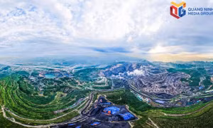 Vibrant production at Ha Tu Coal Mine