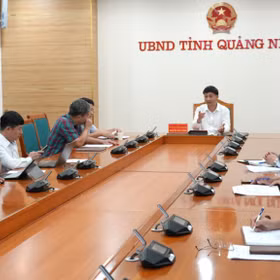 Quang Ninh to launch thunderstorm and squall warning service for Ha Long Bay and Bai Tu Long Bay