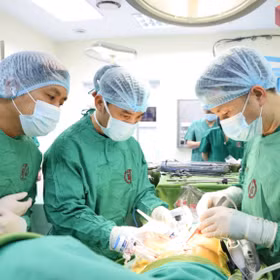 Vietnam–Sweden Uong Bi Hospital performs eighth kidney transplant