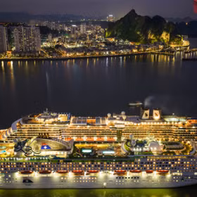 Seaports – driving forces behind the expansion of development space
