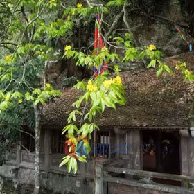 The place where King Monk Tran Nhan Tong composed the scriptures