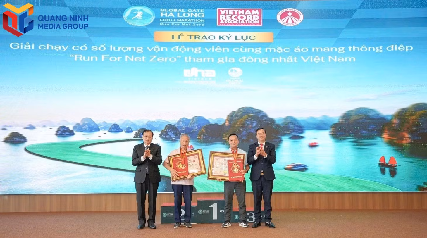 bqn_tl_don-nhan-quyet-dinh-cong-nhan-ky-luc-viet-nam-jpg-20261011.jpg